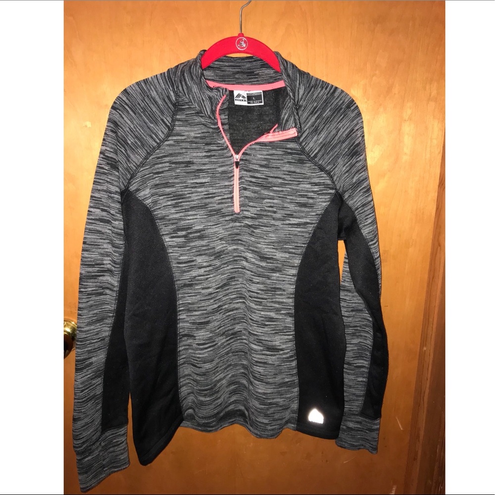 Great Workout Pullover!